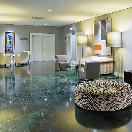 Nh Collection De Hotel 4*