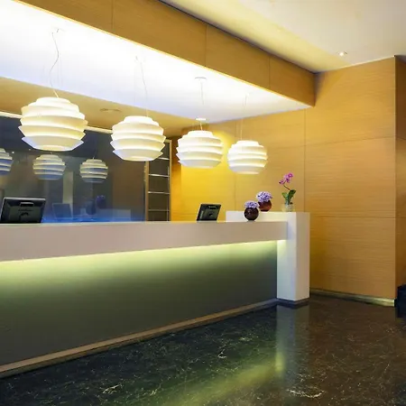 Nh Collection De Hotel 4*
